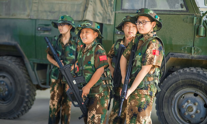 武汉阳光领袖夏令营-6-16岁的孩子可以参加特种兵军事夏令营吗？