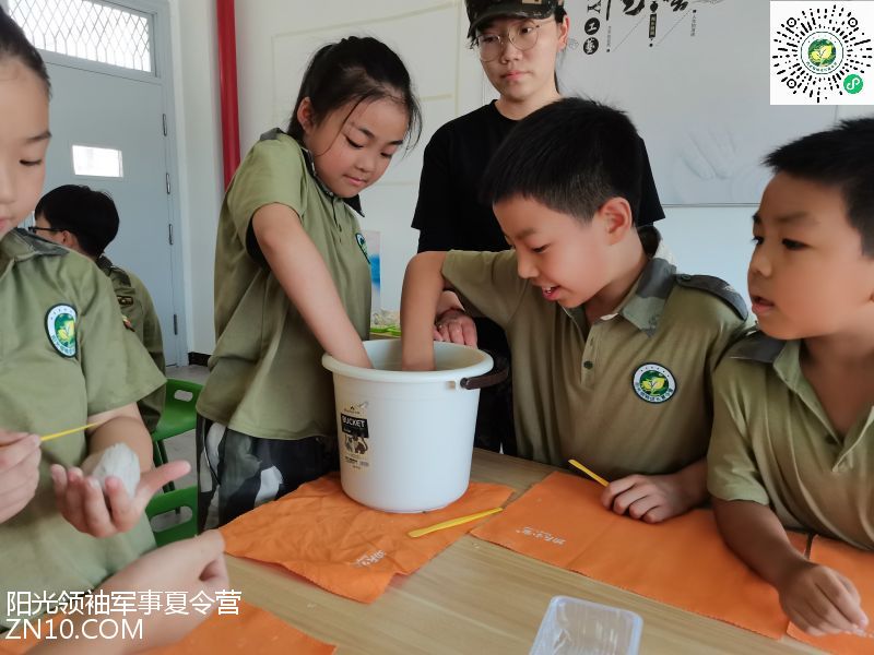 武汉阳光领袖夏令营：六七岁的孩子参加军事夏令营能得到好的效果吗？